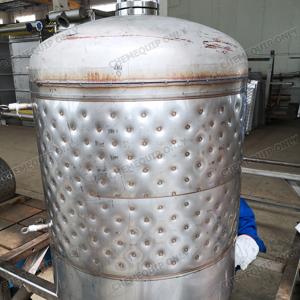 2. Pillow plate jacketed vessels